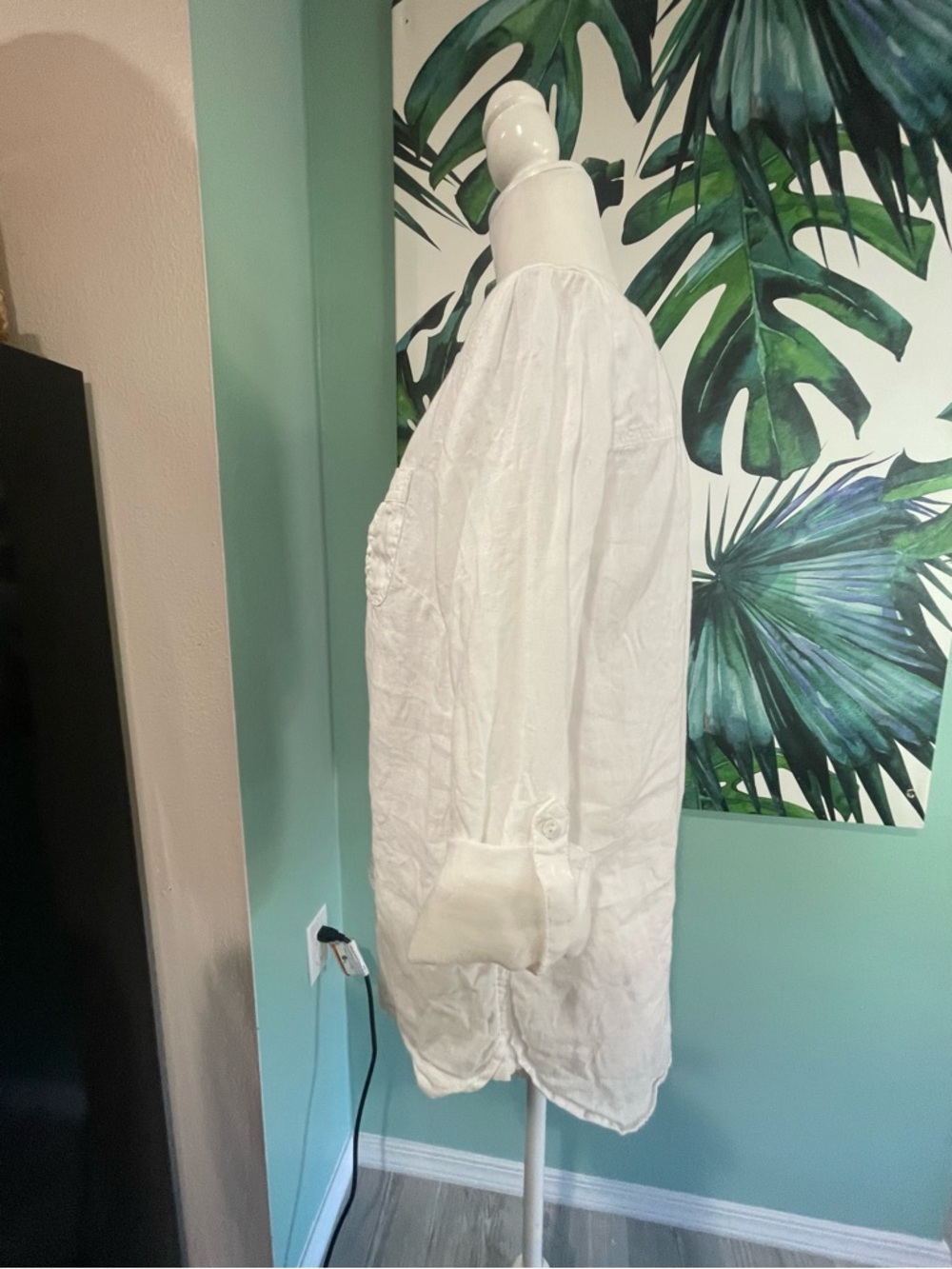 Talbots White Linen “Camp Shirt” - Picture 3 of 10